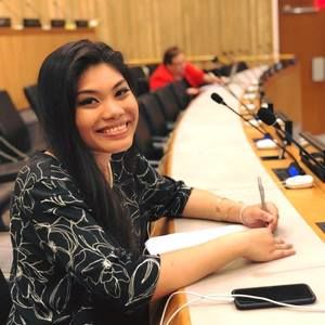 Meet your Posher, Julia faye